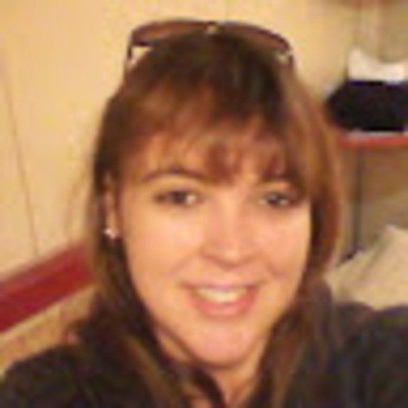 Meet your Posher, Jennifer - Picture 1 of 1